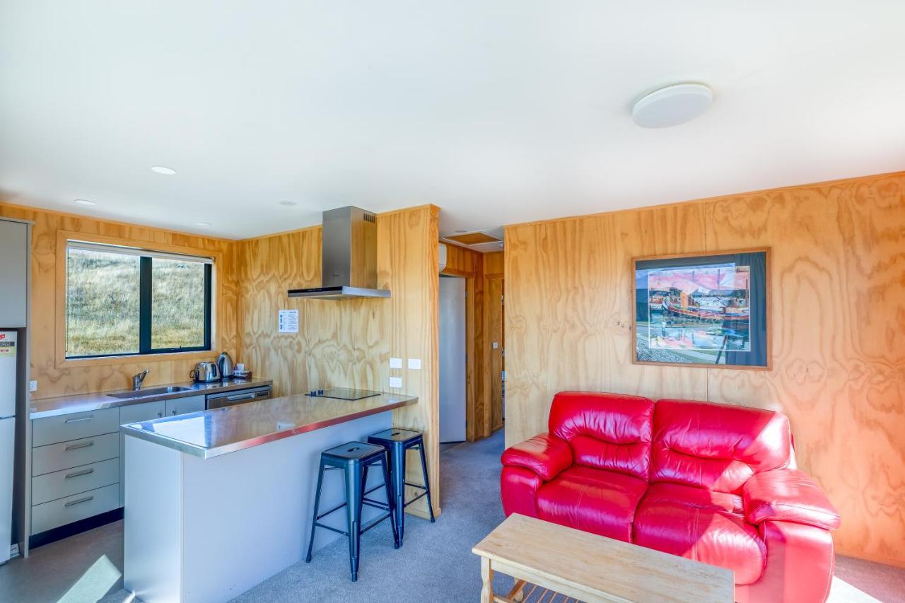 The Red Nest - Lake Tekapo Luaran gambar